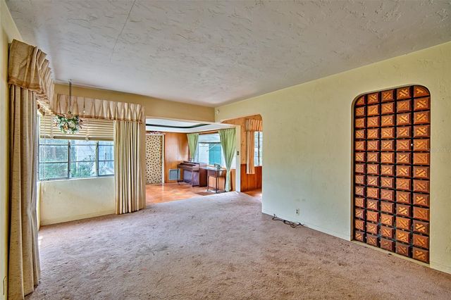 948 NE 6TH STREET, Ocala, FL 34470