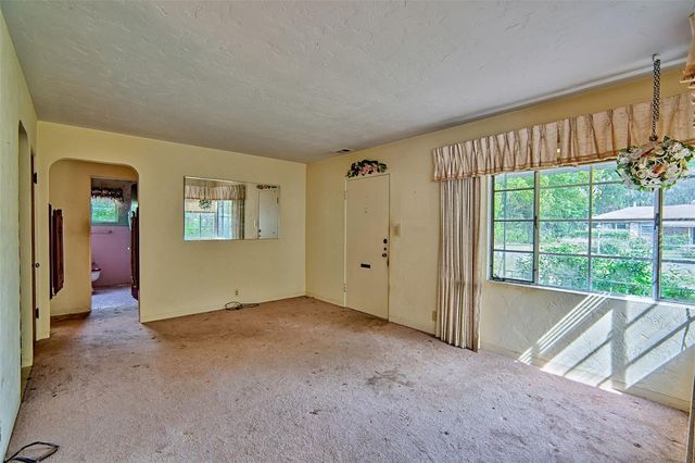 948 NE 6TH STREET, Ocala, FL 34470