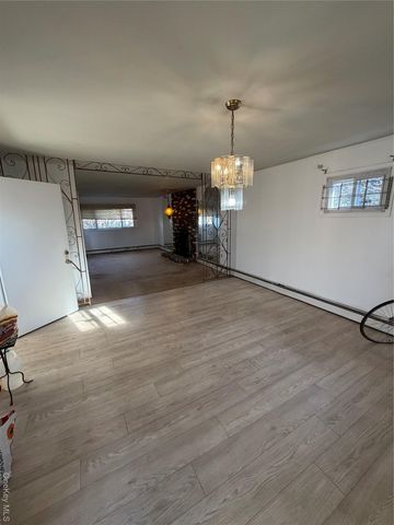 40 East Cherry Street, Central Islip, NY 11722