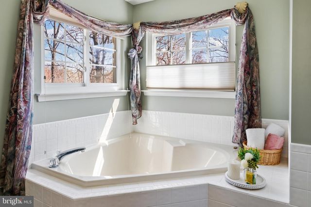 2752 HALE CT, Waldorf, MD 20603