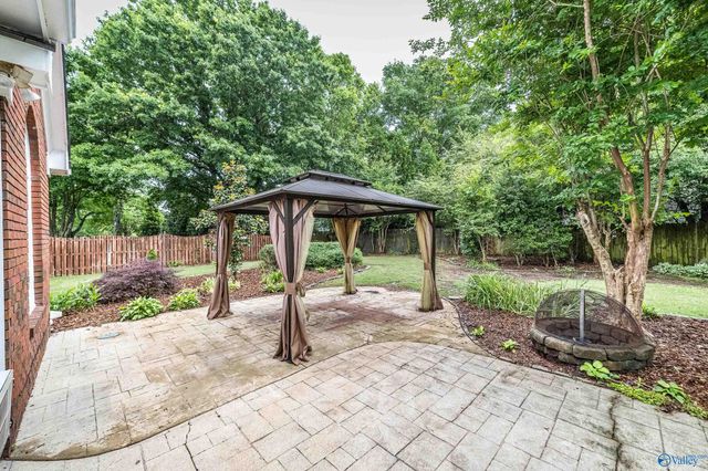 2734 Deford Mill Road SE, Owens Cross Roads, AL 35763