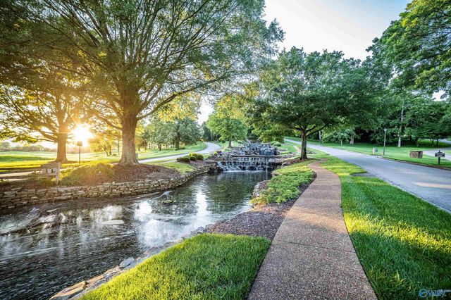 2734 Deford Mill Road SE, Owens Cross Roads, AL 35763