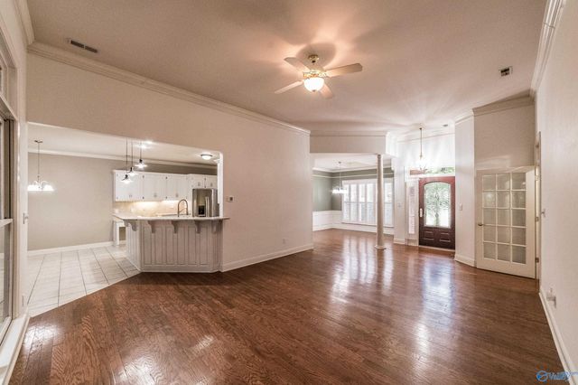 2734 Deford Mill Road SE, Owens Cross Roads, AL 35763