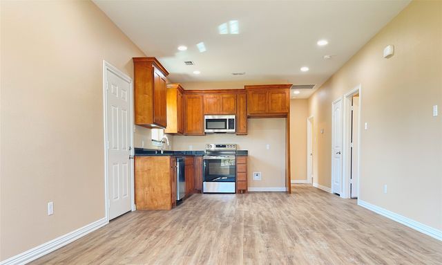 812 SE 15th Street, Mineral Wells, TX 76067