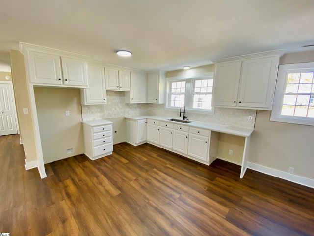 3017 Cherokee Avenue, Gaffney, SC 29340