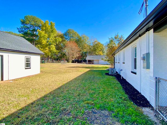 3017 Cherokee Avenue, Gaffney, SC 29340