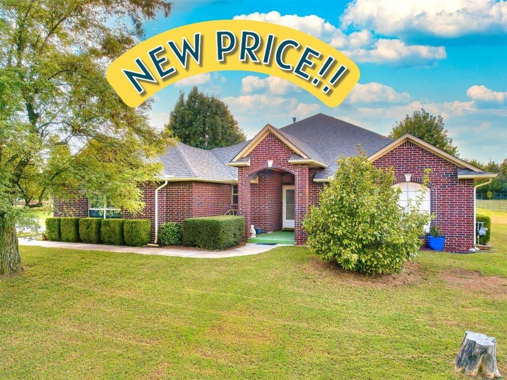 557 Locust Grove Drive, Blanchard, OK 73010