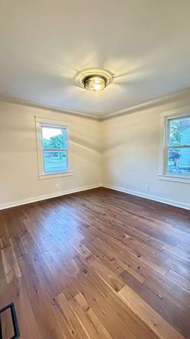 713 E Dorothy Lane, Kettering, OH 45419