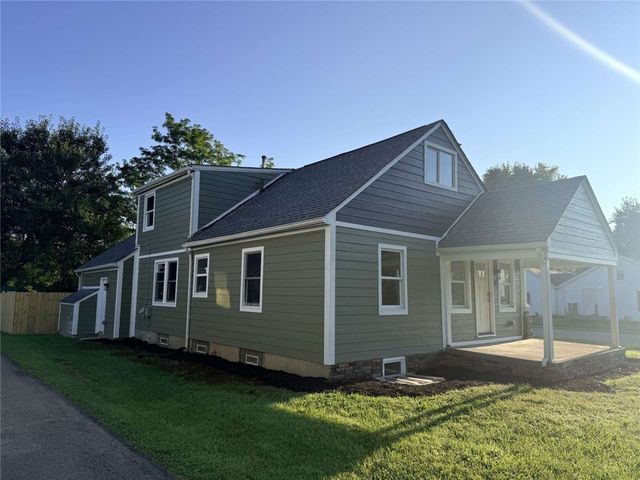 713 E Dorothy Lane, Kettering, OH 45419