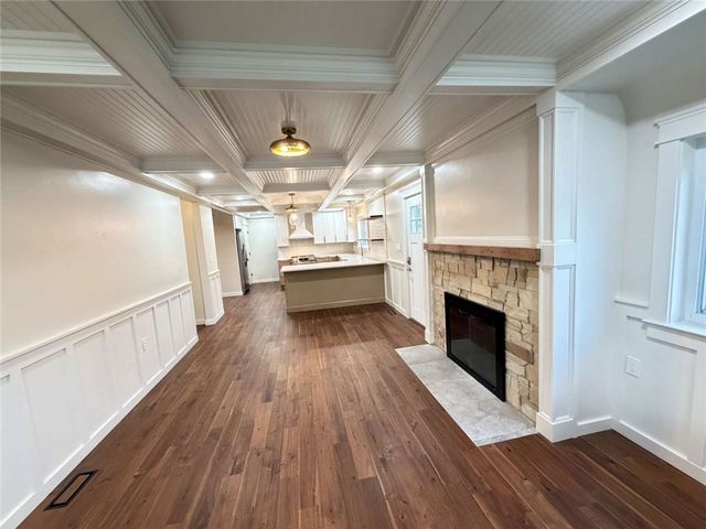 713 E Dorothy Lane, Kettering, OH 45419