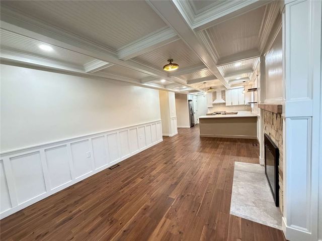 713 E Dorothy Lane, Kettering, OH 45419