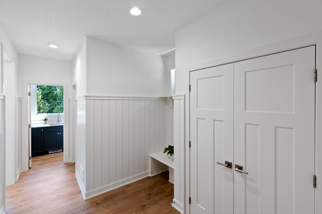 18 Balsam Lane N, Plymouth, MN 55441