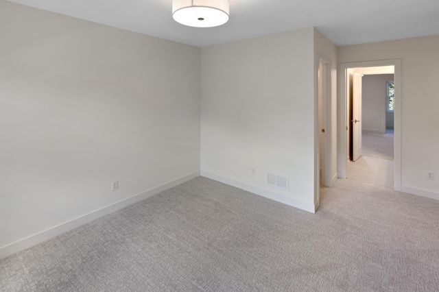 18 Balsam Lane N, Plymouth, MN 55441