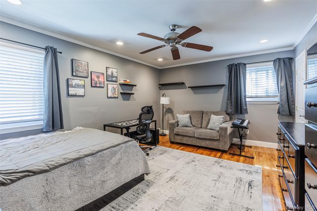 4220 Express Drive S, Ronkonkoma, NY 11779