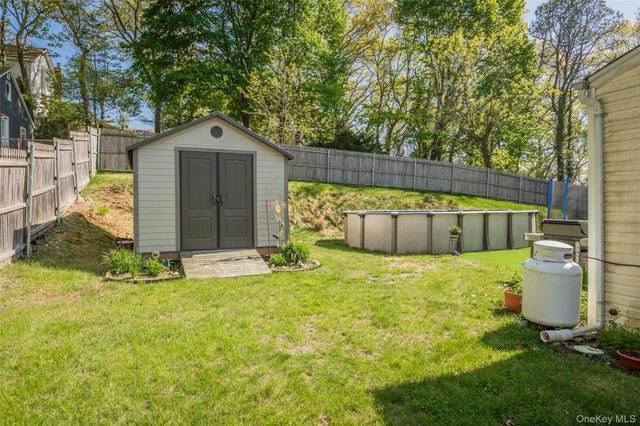 4220 Express Drive S, Ronkonkoma, NY 11779