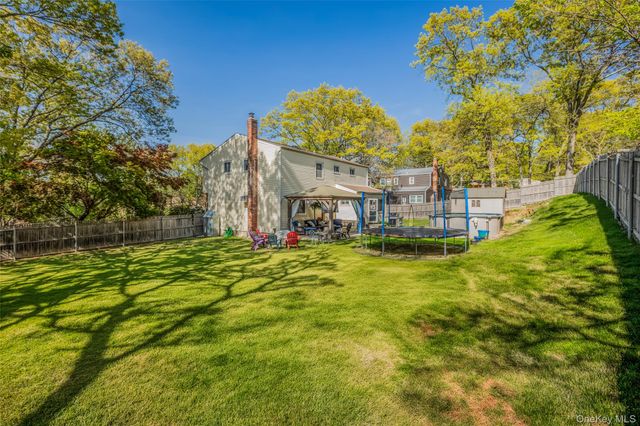 4220 Express Drive S, Ronkonkoma, NY 11779