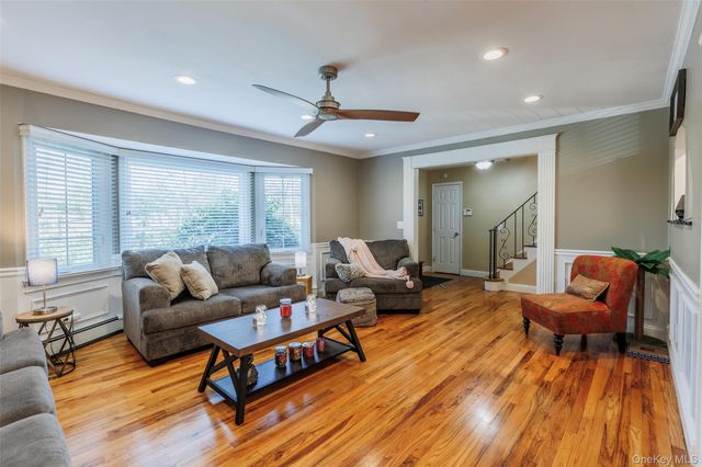4220 Express Drive S, Ronkonkoma, NY 11779