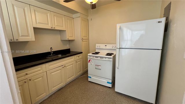 1001 S 22nd Ct Front - Main House, Hollywood, FL 33020