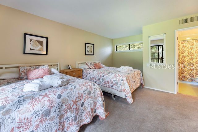 21 Haul Away Apt 15, Hilton Head Island, SC 29928