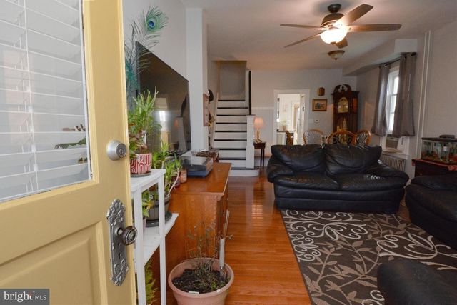 206 CHERRY ST, East Greenville, PA 18041