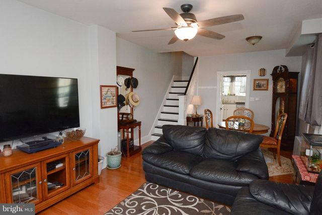 206 CHERRY ST, East Greenville, PA 18041