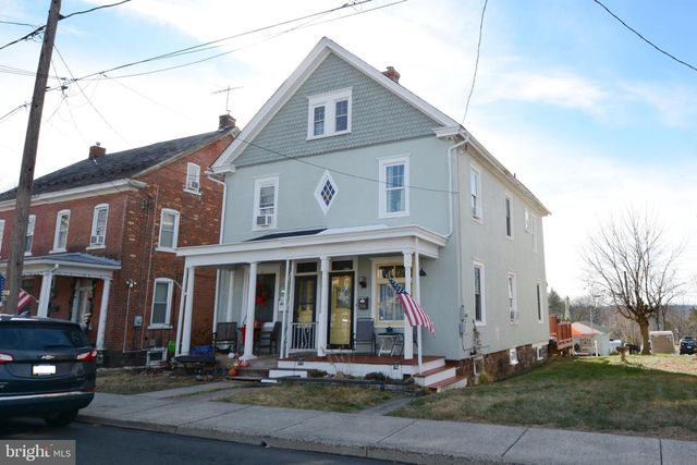 206 CHERRY ST, East Greenville, PA 18041