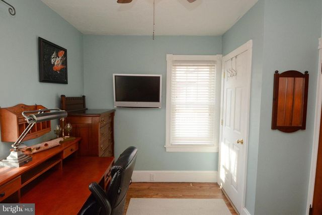 206 CHERRY ST, East Greenville, PA 18041