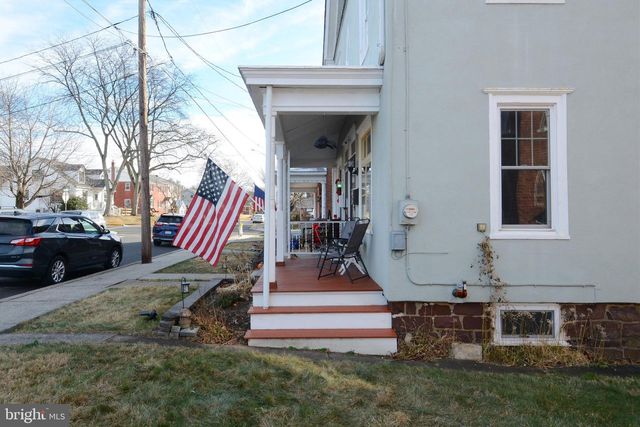 206 CHERRY ST, East Greenville, PA 18041