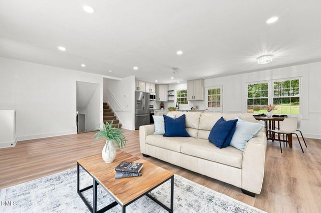 507 Sussex Avenue, Sanford, NC 27330