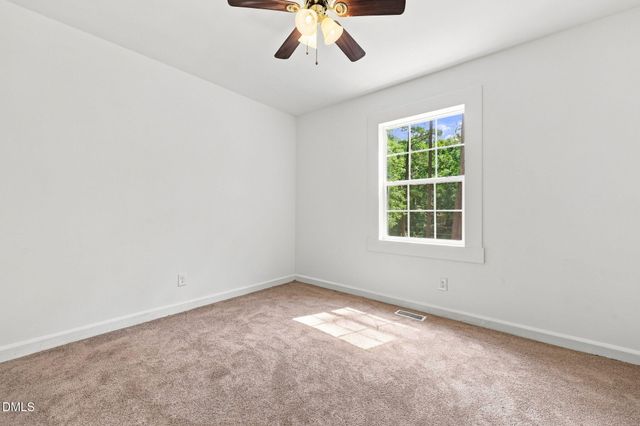 507 Sussex Avenue, Sanford, NC 27330