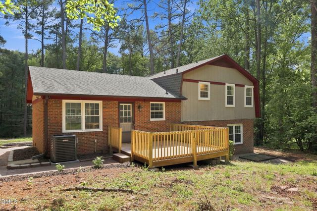 507 Sussex Avenue, Sanford, NC 27330