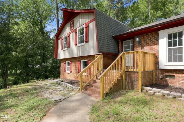 507 Sussex Avenue, Sanford, NC 27330