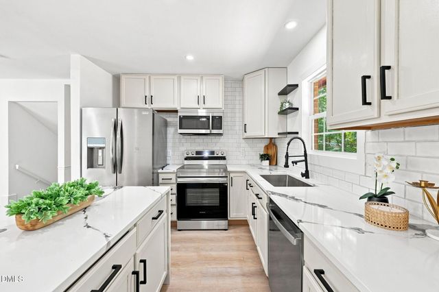 507 Sussex Avenue, Sanford, NC 27330