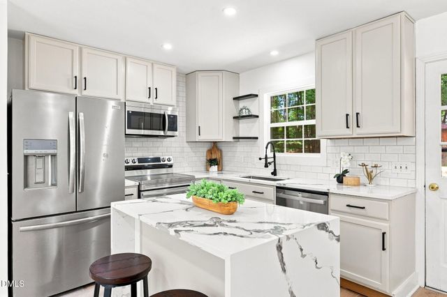 507 Sussex Avenue, Sanford, NC 27330