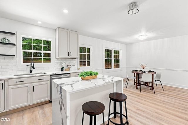 507 Sussex Avenue, Sanford, NC 27330