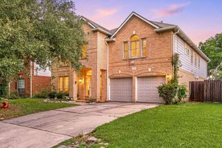 16438 Beewood Glen Drive, Sugar Land, TX 77498