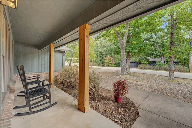 34 Mayfair Drive, Bella Vista, AR 72715