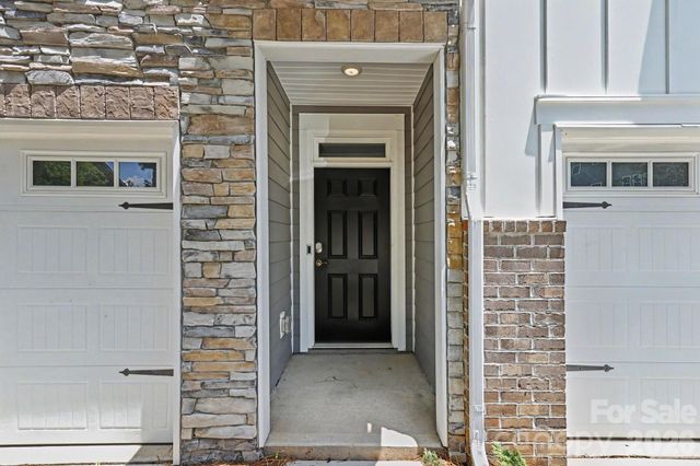 15124 Holly Run Lane, Charlotte, NC 28277