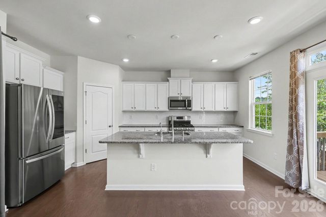 15124 Holly Run Lane, Charlotte, NC 28277