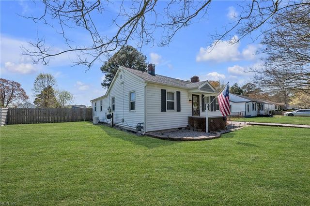 710 James DR, Newport News, VA 23605