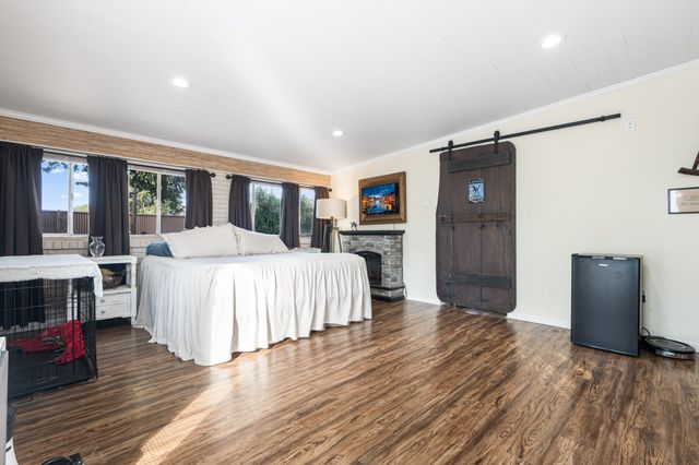 1500 W 10th Street, Mcgregor, TX 76657