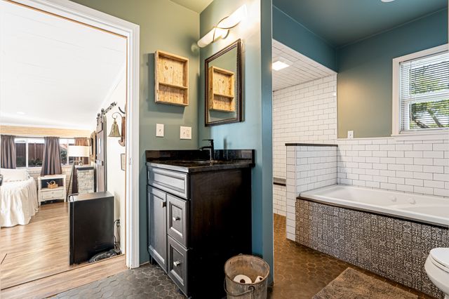 1500 W 10th Street, Mcgregor, TX 76657