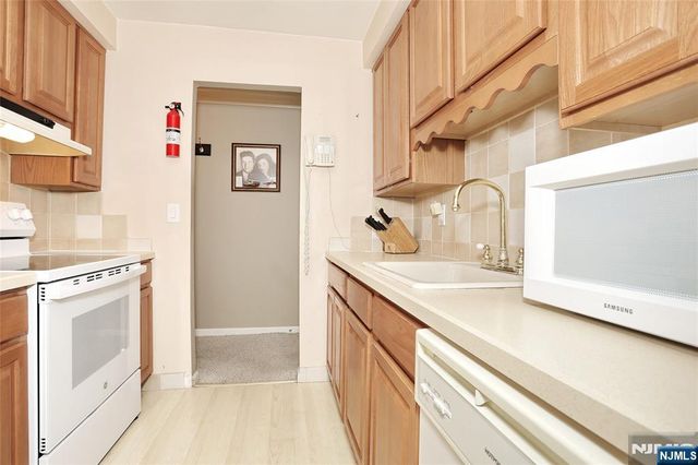540 Fairview Avenue 314, Westwood, NJ 07675
