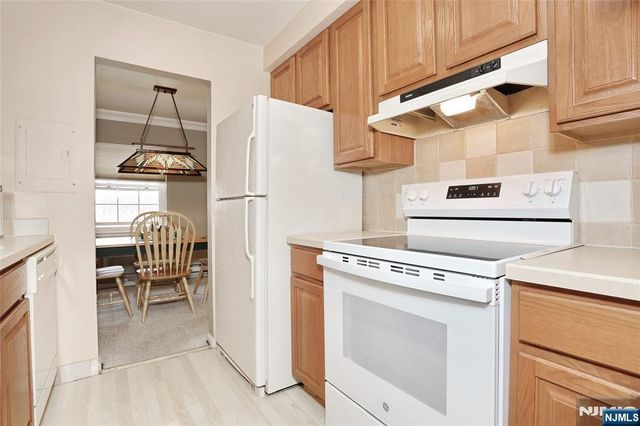 540 Fairview Avenue 314, Westwood, NJ 07675