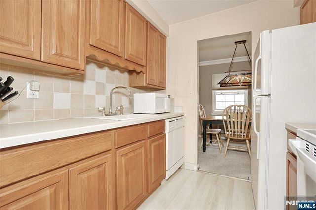 540 Fairview Avenue 314, Westwood, NJ 07675