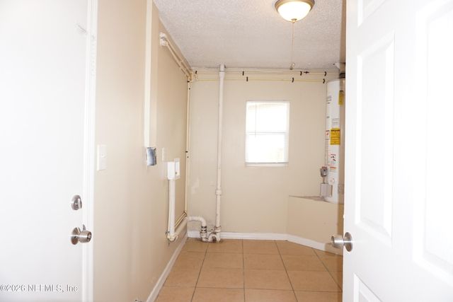 7459 STRATO Road, Jacksonville, FL 32210