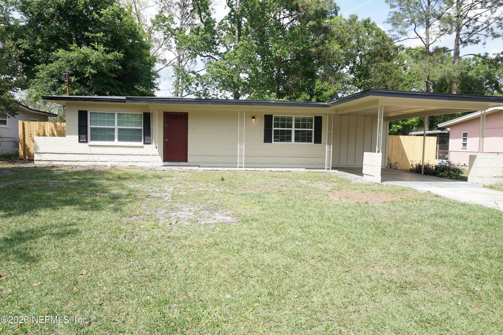 7459 STRATO Road, Jacksonville, FL 32210