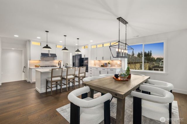 4123 220th Place SE, Bothell, WA 98021