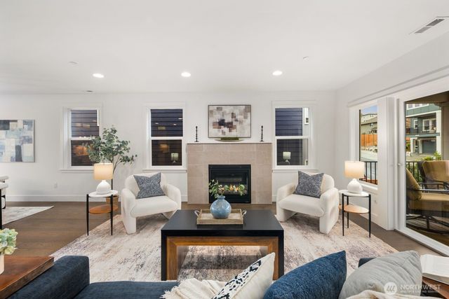 4123 220th Place SE, Bothell, WA 98021