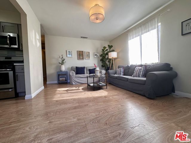 2118 Marengo Avenue, Altadena, CA 91001